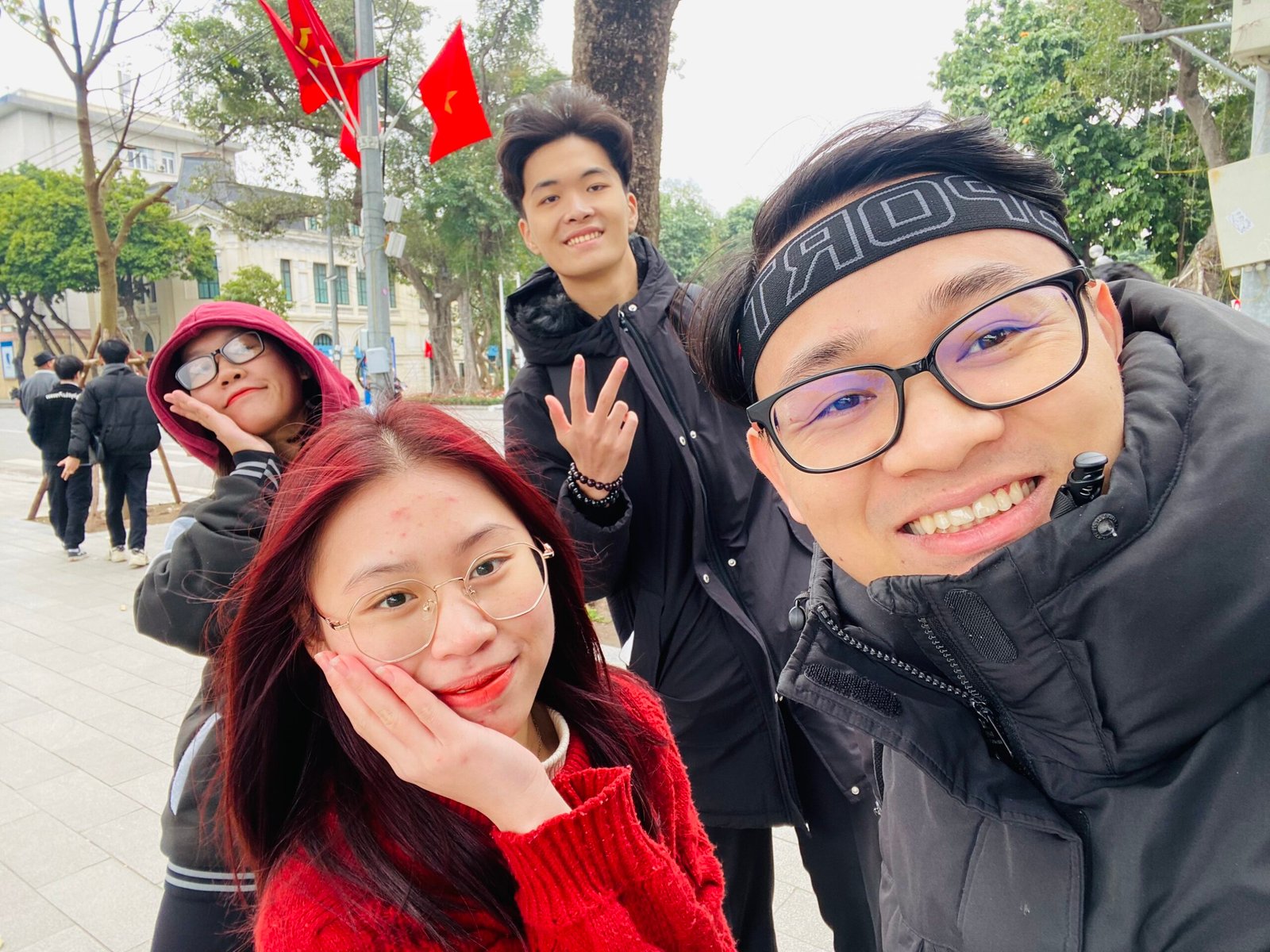 z5593337413097_0be1fe3a29e1695c9b18dc0e3e2e9580